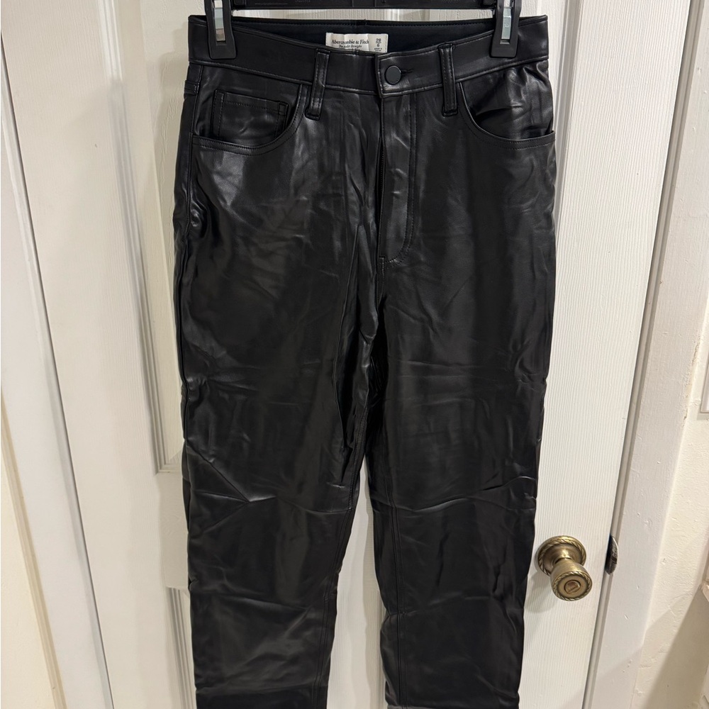 Abercrombie & Fitch Faux Leather Ankle Straight Pant